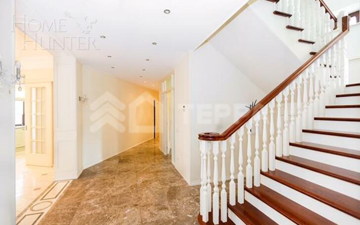 2-этажный коттедж 550 м² с отделкой