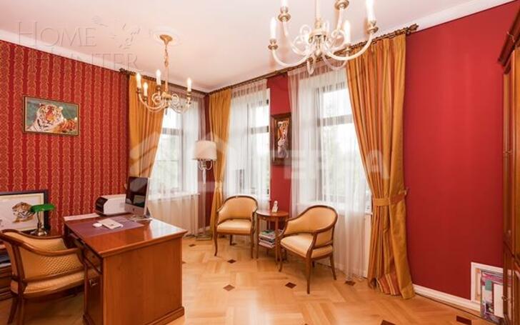 2-этажный коттедж 550 м² с отделкой