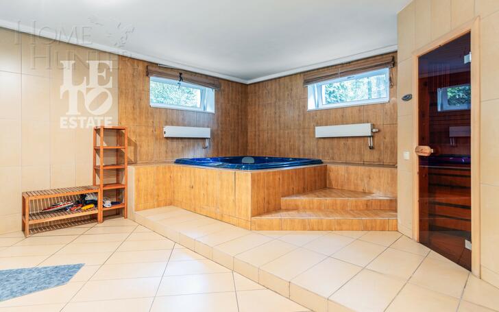 2-этажный коттедж 600 м² с отделкой