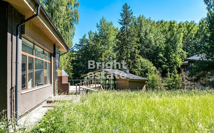 2-этажный коттедж 710 м² с отделкой