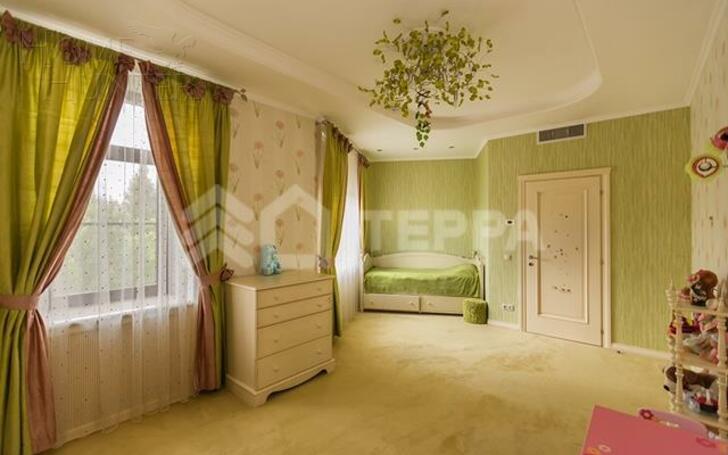 2-этажный коттедж 550 м² с отделкой