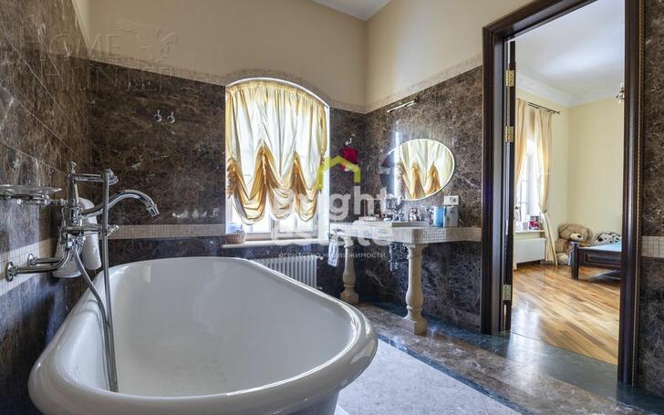 2-этажный коттедж 750 м² с отделкой