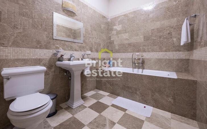2-этажный коттедж 750 м² с отделкой