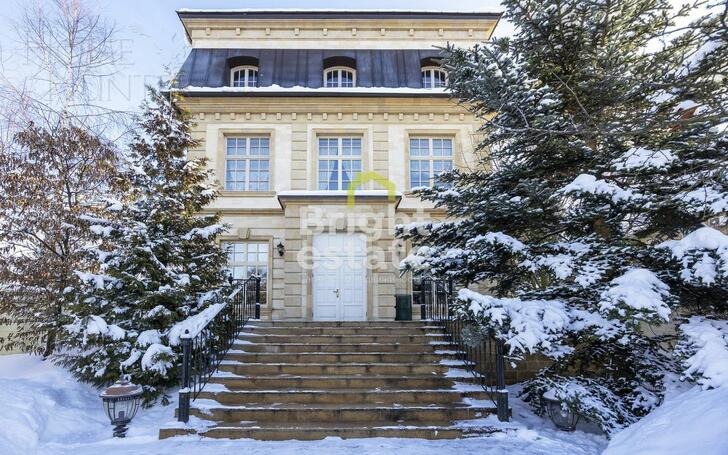 2-этажный коттедж 750 м² с отделкой