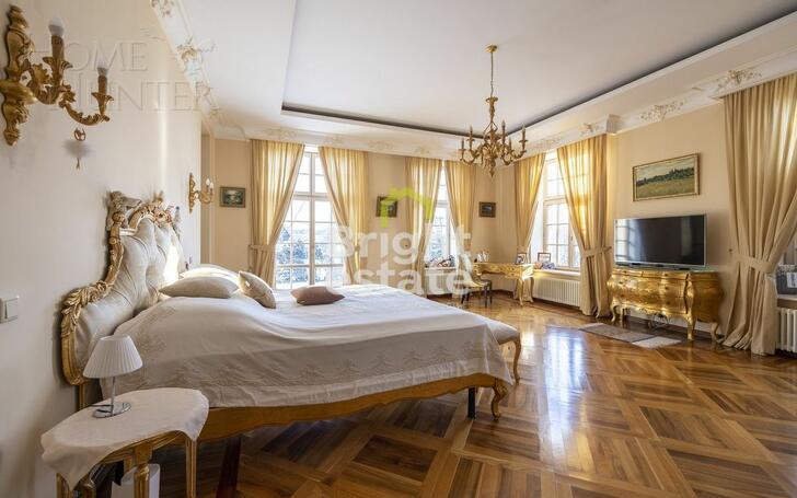 2-этажный коттедж 750 м² с отделкой