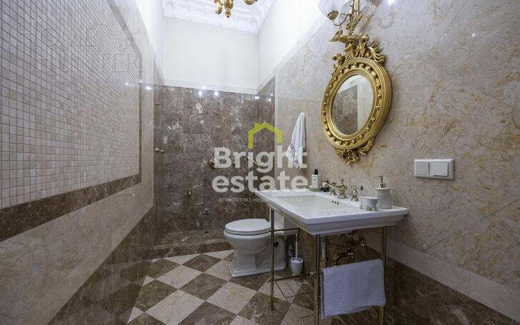 2-этажный коттедж 750 м² с отделкой