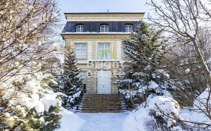 2-этажный коттедж 750 м² с отделкой