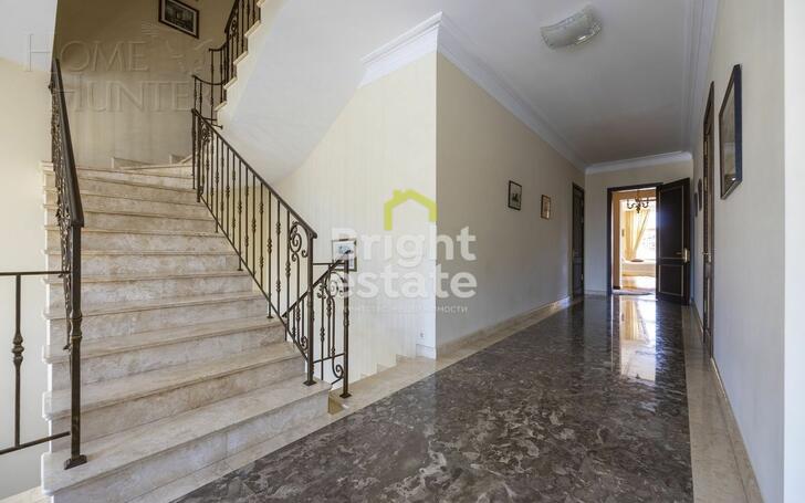 2-этажный коттедж 750 м² с отделкой
