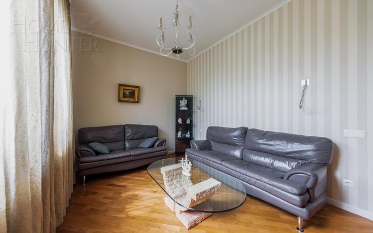 2-этажный коттедж 200 м² с отделкой
