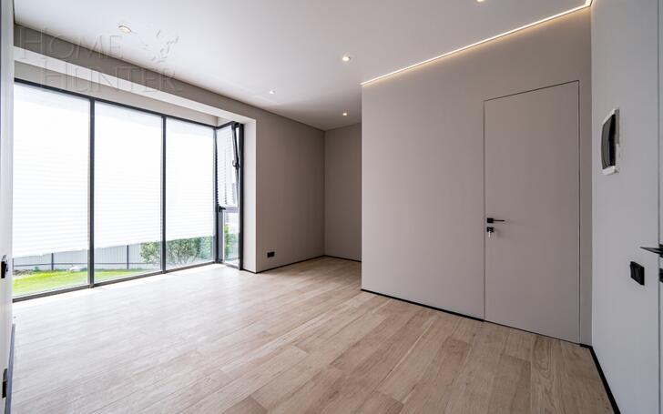 2-этажный коттедж 250 м² с отделкой