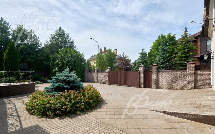 3-этажный коттедж 745.5 м² с отделкой