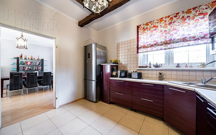 3-этажный коттедж 250 м² с отделкой