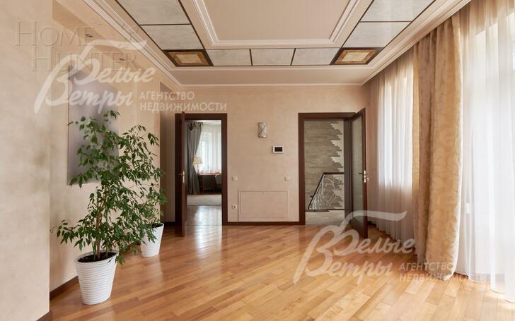 3-этажный коттедж 745.5 м² с отделкой