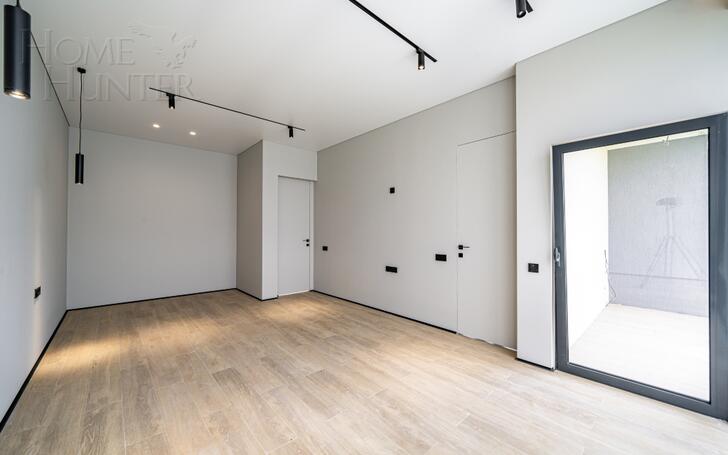 2-этажный коттедж 250 м² с отделкой
