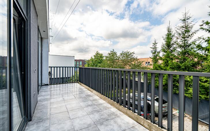 2-этажный коттедж 250 м² с отделкой