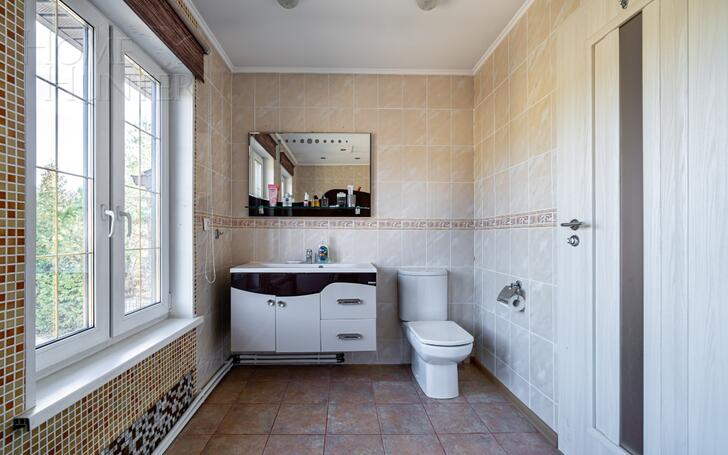 3-этажный коттедж 250 м² с отделкой