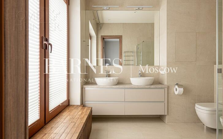 4-КОМН. КВАРТИРА С ОТДЕЛКОЙ 148.5 М² НА 3 ЭТАЖЕ