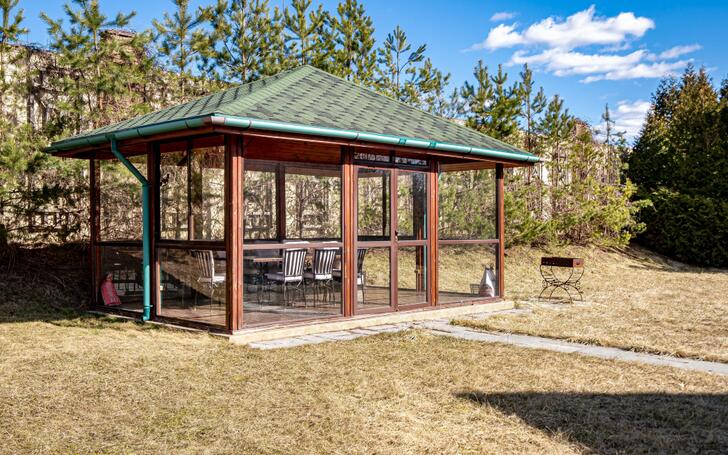 3-этажный коттедж 250 м² с отделкой