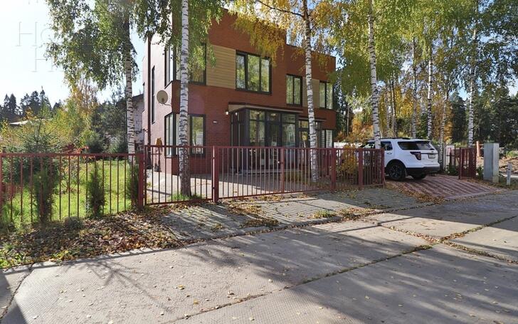 2-этажный таунхаус 150 м² с отделкой