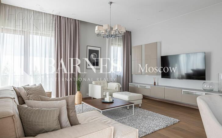 4-КОМН. КВАРТИРА С ОТДЕЛКОЙ 148.5 М² НА 3 ЭТАЖЕ