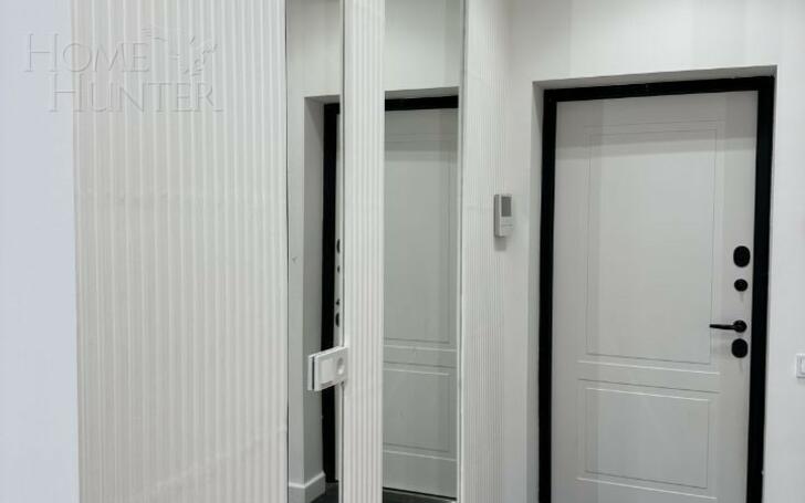 4-КОМН. КВАРТИРА С ОТДЕЛКОЙ 130 М² НА 3 ЭТАЖЕ