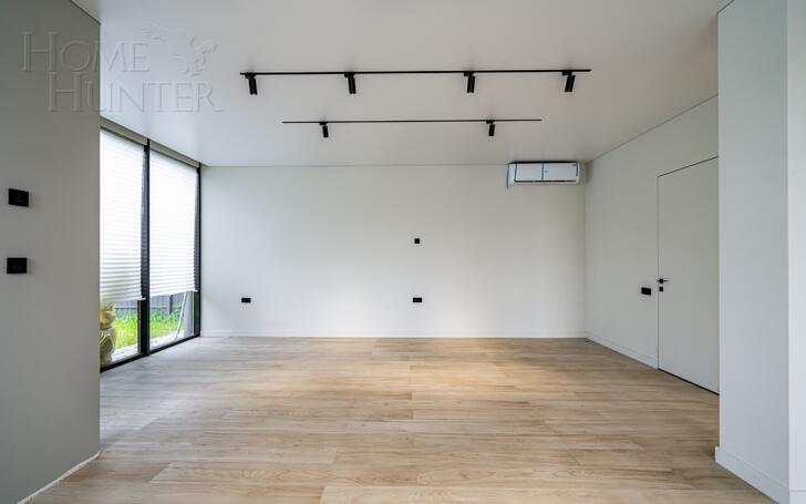 2-этажный коттедж 250 м² с отделкой