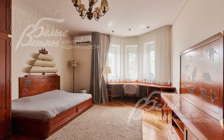 3-этажный коттедж 745.5 м² с отделкой