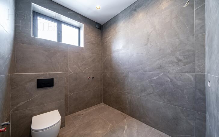 2-этажный коттедж 250 м² с отделкой