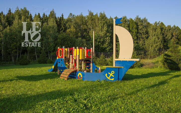2-этажный коттедж 415 м² с отделкой