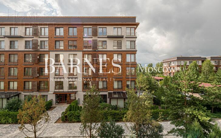 4-КОМН. КВАРТИРА С ОТДЕЛКОЙ 148.5 М² НА 3 ЭТАЖЕ