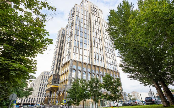 3-КОМН. АПАРТАМЕНТЫ С ОТДЕЛКОЙ 83.6 М² НА 22 ЭТАЖЕ