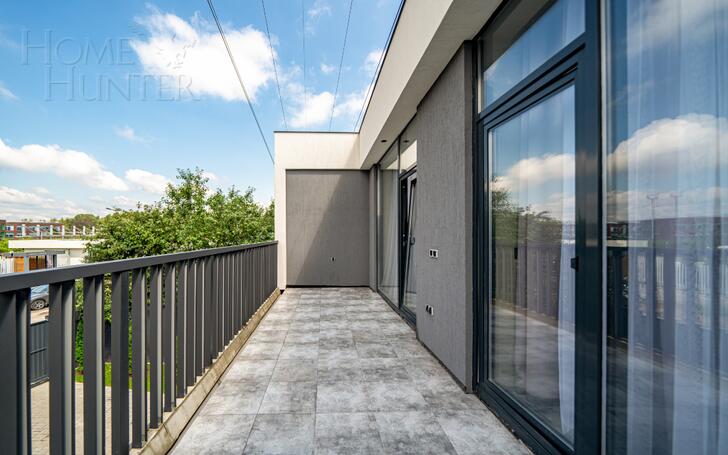 2-этажный коттедж 250 м² с отделкой