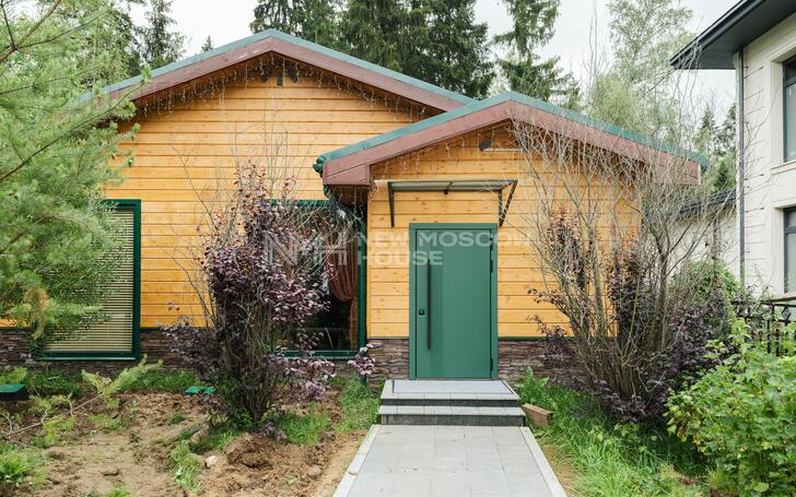 2-этажный коттедж 905.4 м² с отделкой