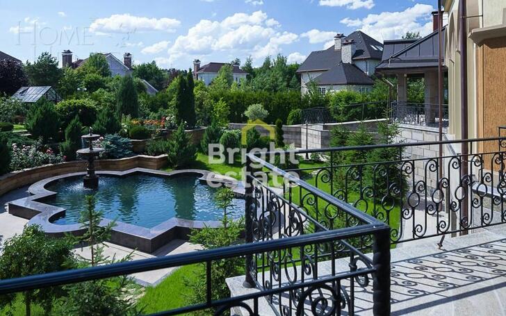 2-этажный коттедж 1 700 м² с отделкой