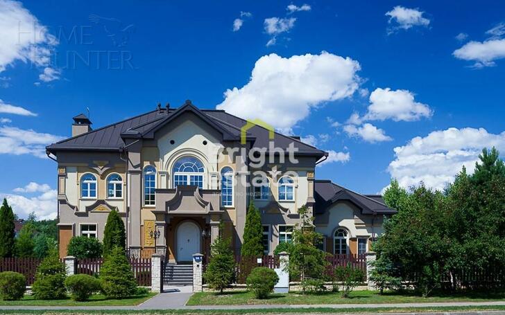 2-этажный коттедж 1 700 м² с отделкой