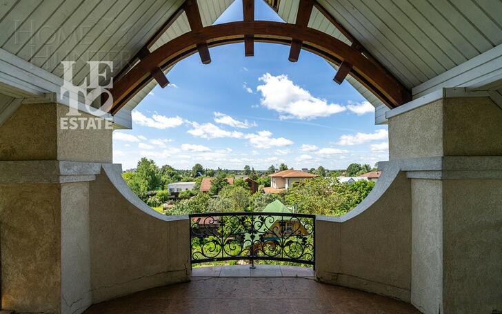 2-этажный коттедж 370 м² без отделки
