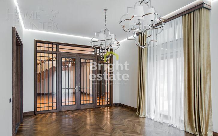 2-этажный коттедж 989.7 м² с отделкой