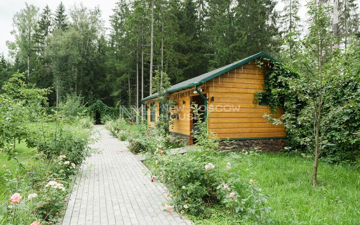 2-этажный коттедж 905.4 м² с отделкой