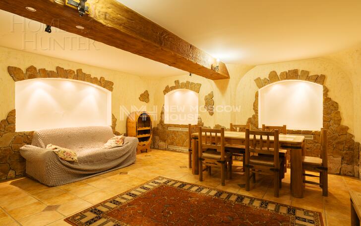 3-этажный коттедж 1 100 м² с отделкой