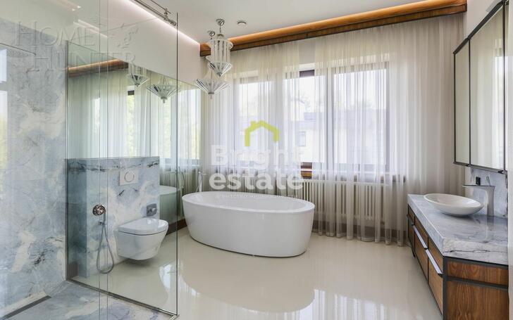 2-этажный коттедж 989.7 м² с отделкой