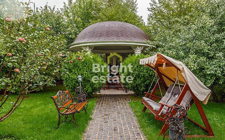 2-этажный коттедж 1 400 м² с отделкой