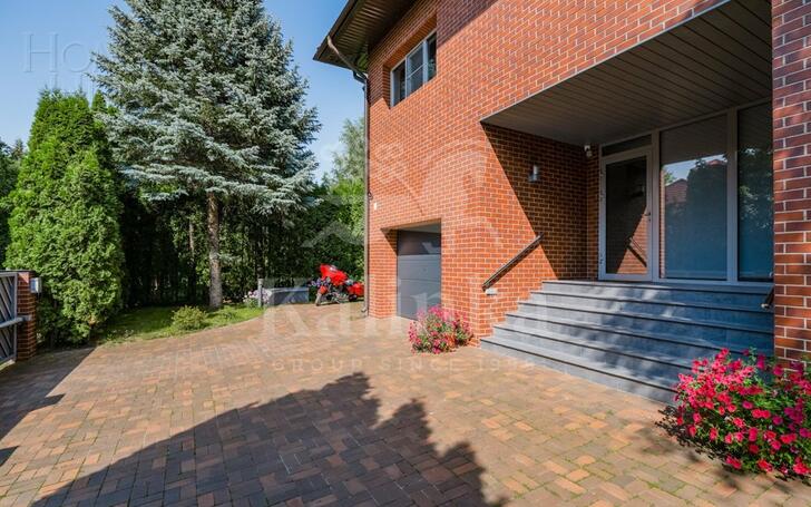 2-этажный коттедж 360 м² с отделкой