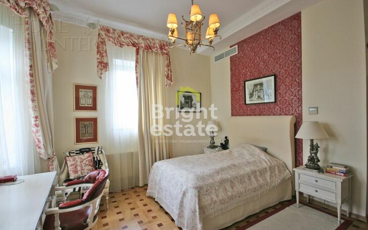2-этажный коттедж 1 400 м² с отделкой
