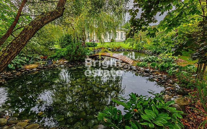 2-этажный коттедж 1 400 м² с отделкой