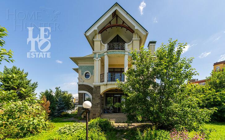 2-этажный коттедж 370 м² без отделки