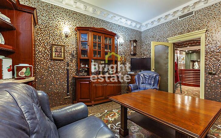 2-этажный коттедж 1 400 м² с отделкой