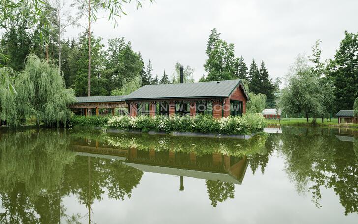 2-этажный коттедж 905.4 м² с отделкой