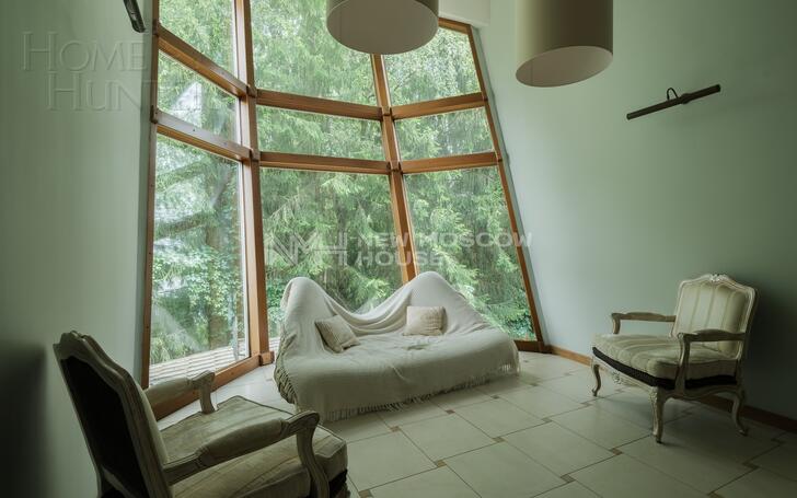 3-этажный коттедж 1 100 м² с отделкой