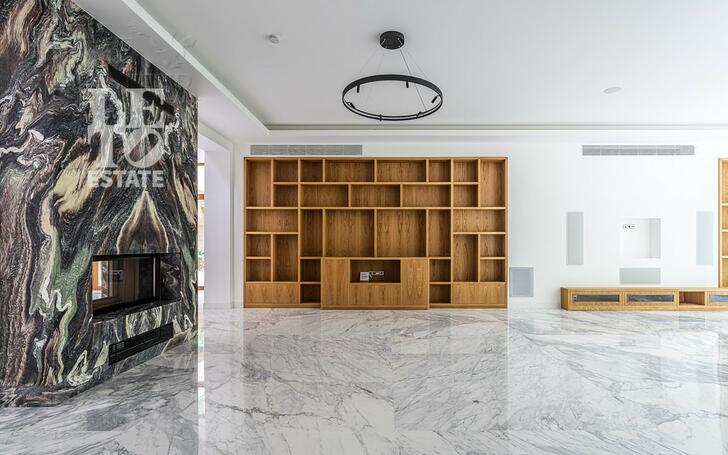 2-этажный коттедж 1 330 м² с отделкой