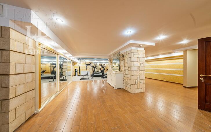 2-этажный коттедж 1 250 м² с отделкой